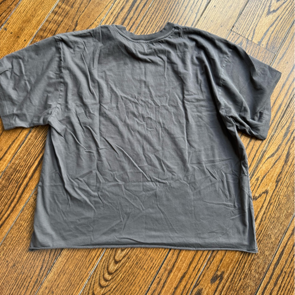 Elwood Men’s Oversize Cropped Core Tee - Picture 5 of 9
